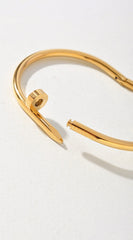 Elegance Nail Bracelet - Gold