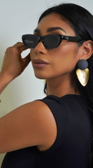 Naya Oval Sunglasses - Black