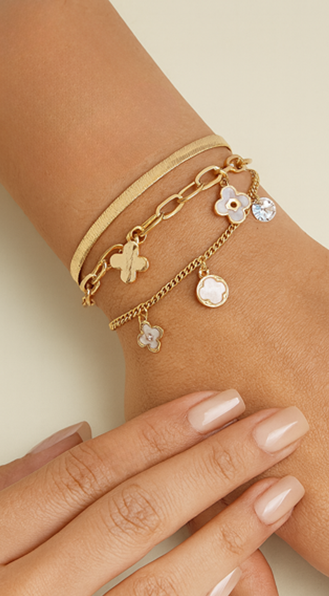 Kaya Multi Clover Charm Chain Bracelet - Gold