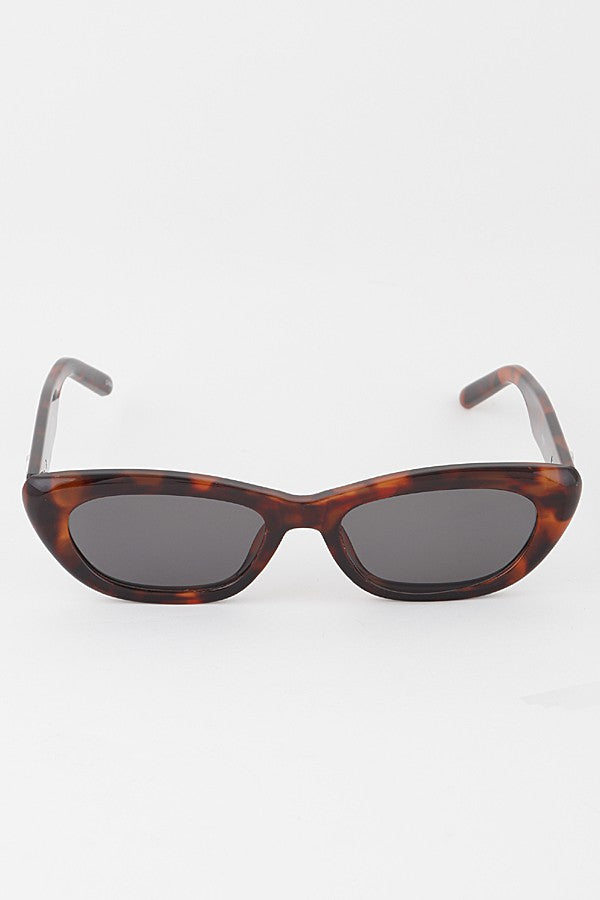 Naya Oval Sunglasses - Brown