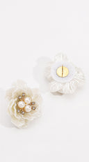 Elegant Pearl Resin Flower Stud Earrings - White