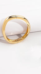 Bea Geometric Chunky Metal Bangle Bracelet - Gold