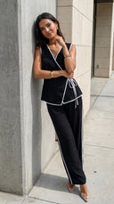 Veloria Contrast Textured Wrap Set - Black