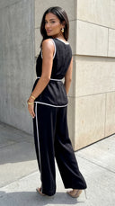 Veloria Contrast Textured Wrap Set - Black