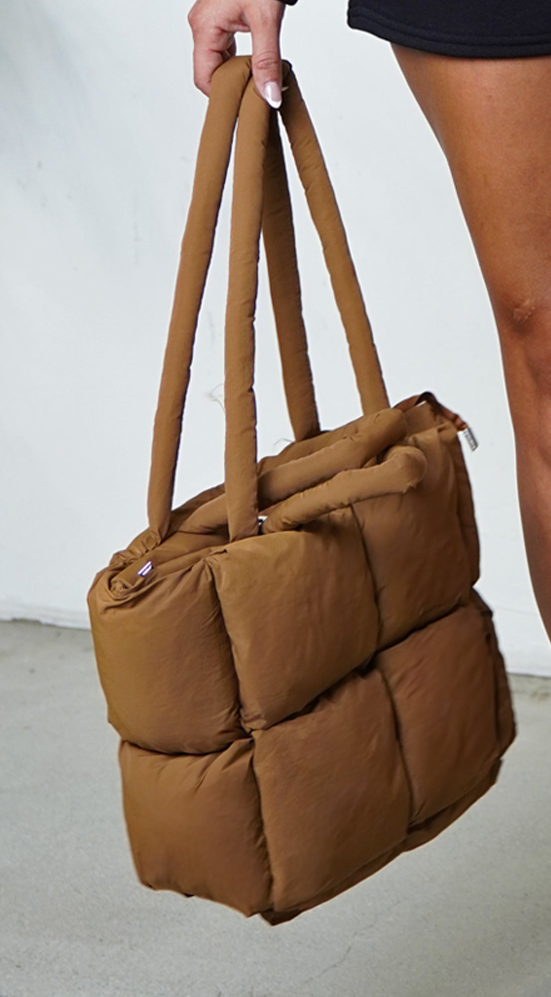 Cloud Puff Nylon Quilted Padded Tote Bag - Brown