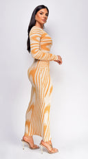 Tova Beige Abstract Print Long Sleeve Maxi Dress close-up of fabric and construction