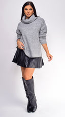 Svea Black PU Leather Pleated Skirt side profile view on model
