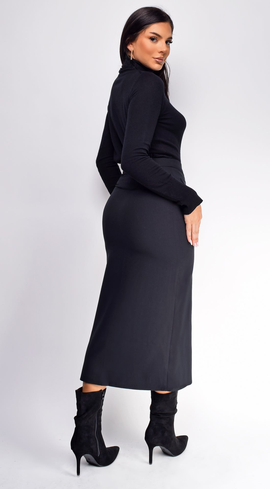 Canei Black Pocket Front Slit Midi Skirt