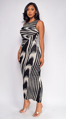 Sofia Black Abstract Maxi Dress