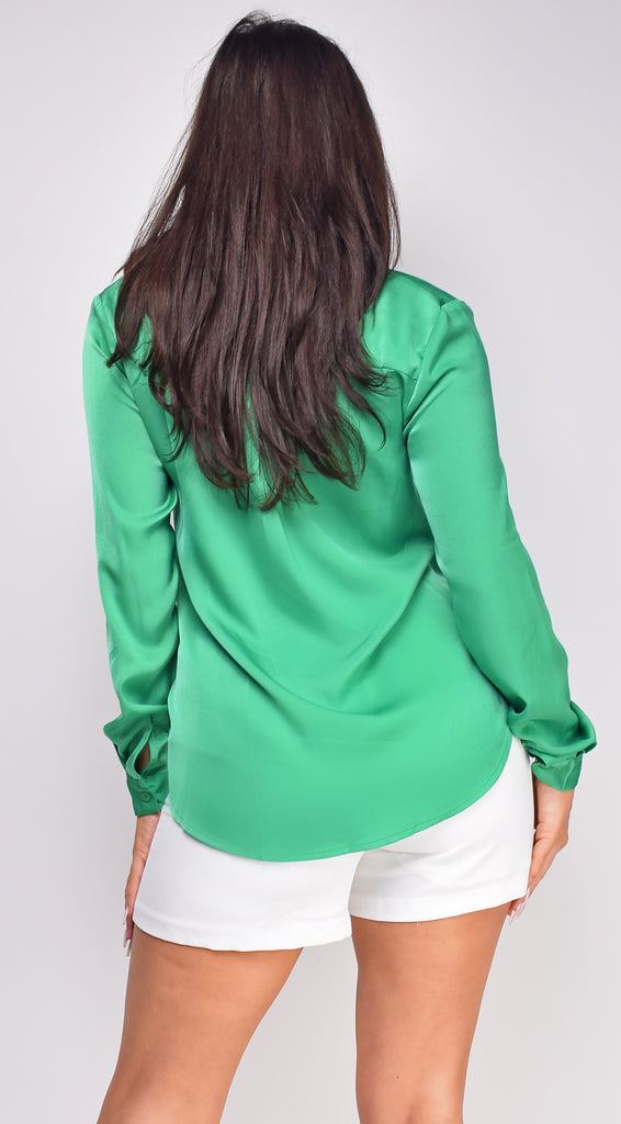 Tegan Kelly Green Satin Button Down Shirt Emprada