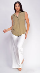 Drew Crinkle Wide Leg Pants in White hemline and silhouette detail