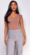 Hesper Basic Cap Sleeve Top in Brown close-up of fabric and construction