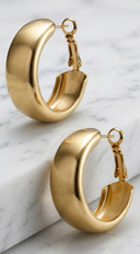Tera Hollowed Chunky Hoop Earrings - Gold