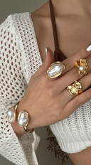Colarlie Pearl Rings And Bracelet Set - Gold