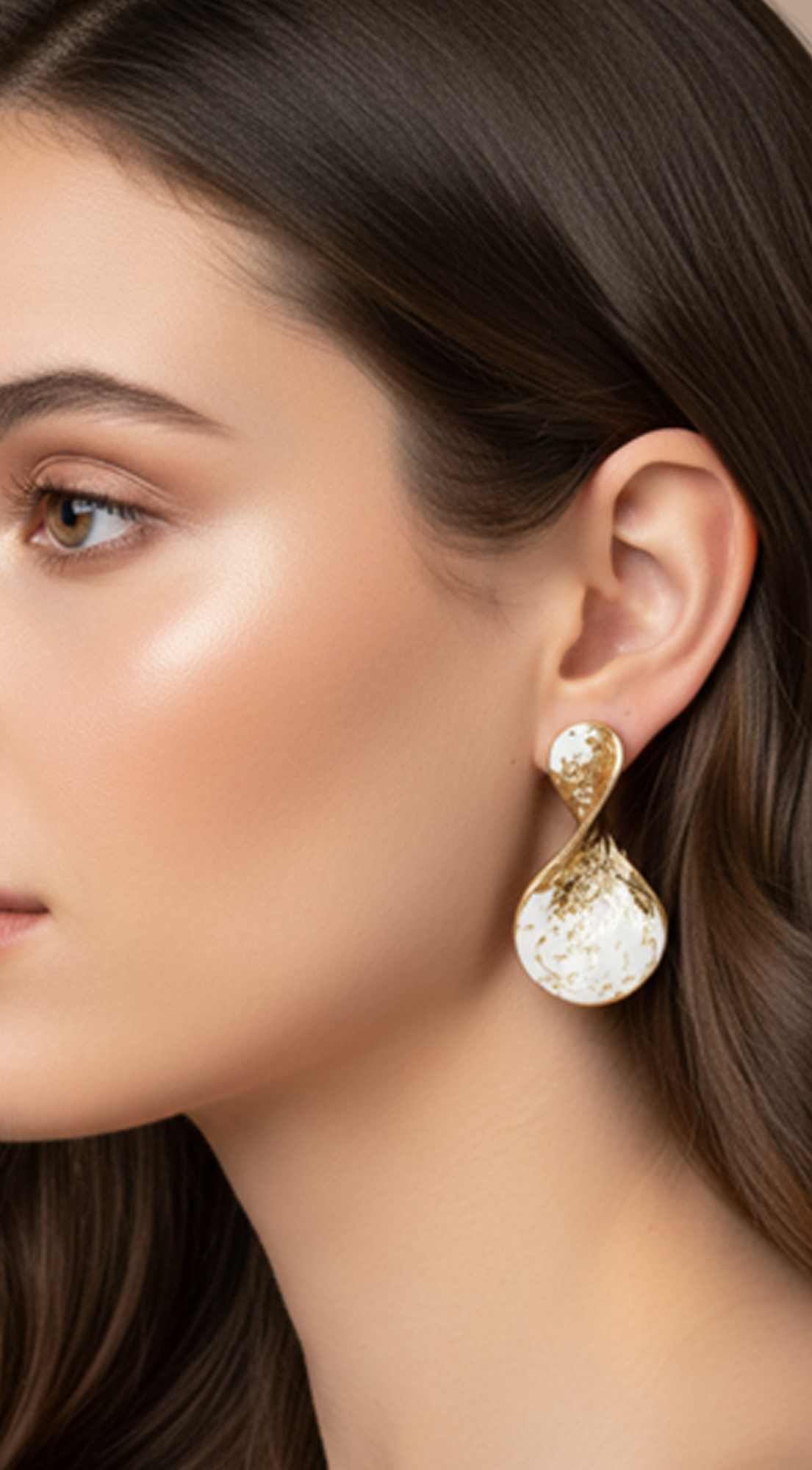 Jia Gold Plated Metal Earring - Gold