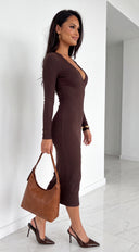 Zevra Snatched Ribbed V-Neck Midi Dress - Brown