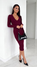Zevra Snatched Ribbed V-Neck Midi Dress - Burgundy