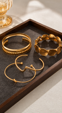 Riri 5-piece Gold Bangle Bracelet Set - Gold