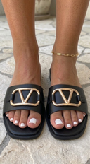 Verona Emblem Slide Sandals - Black