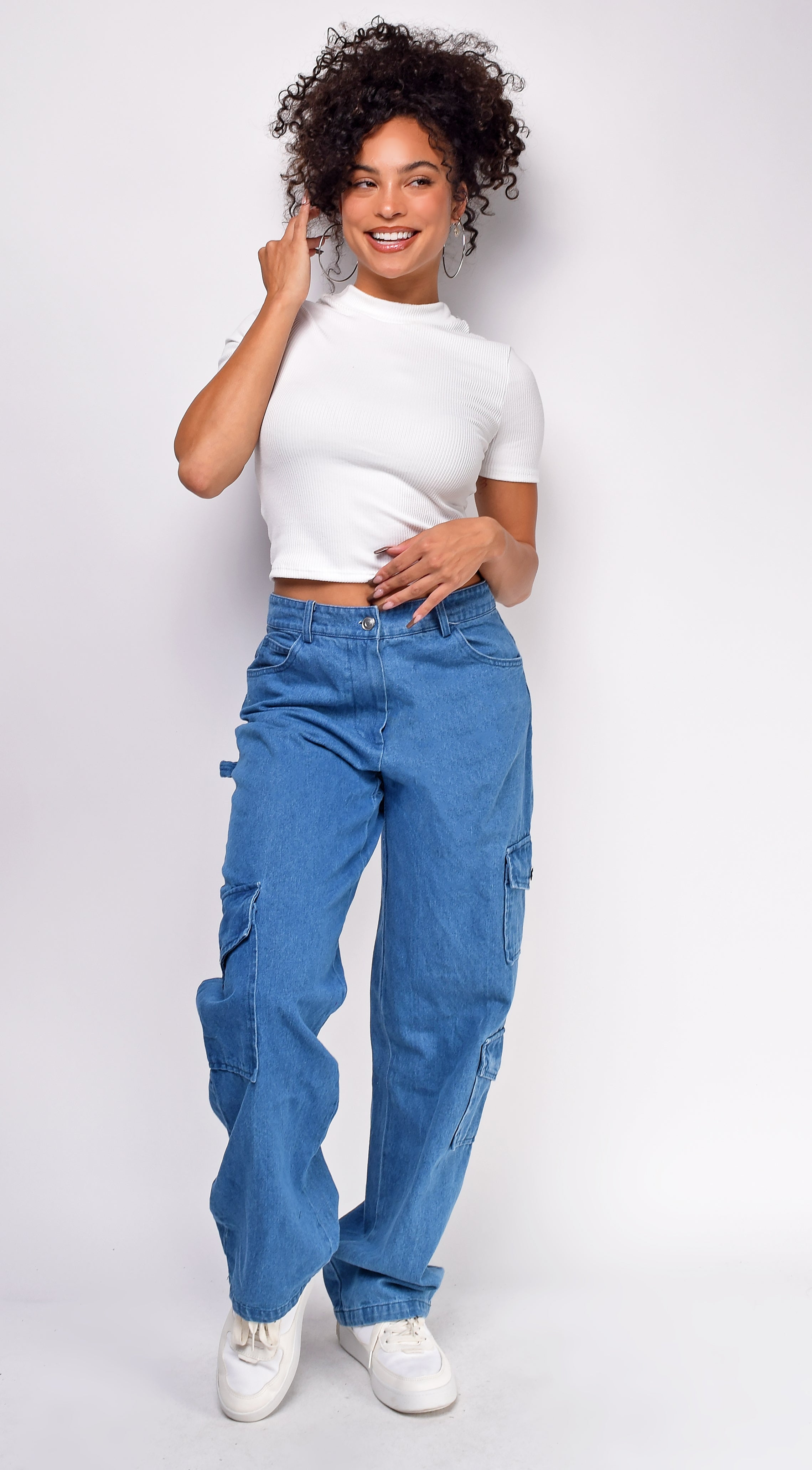 Rasha White Basic Crop Top