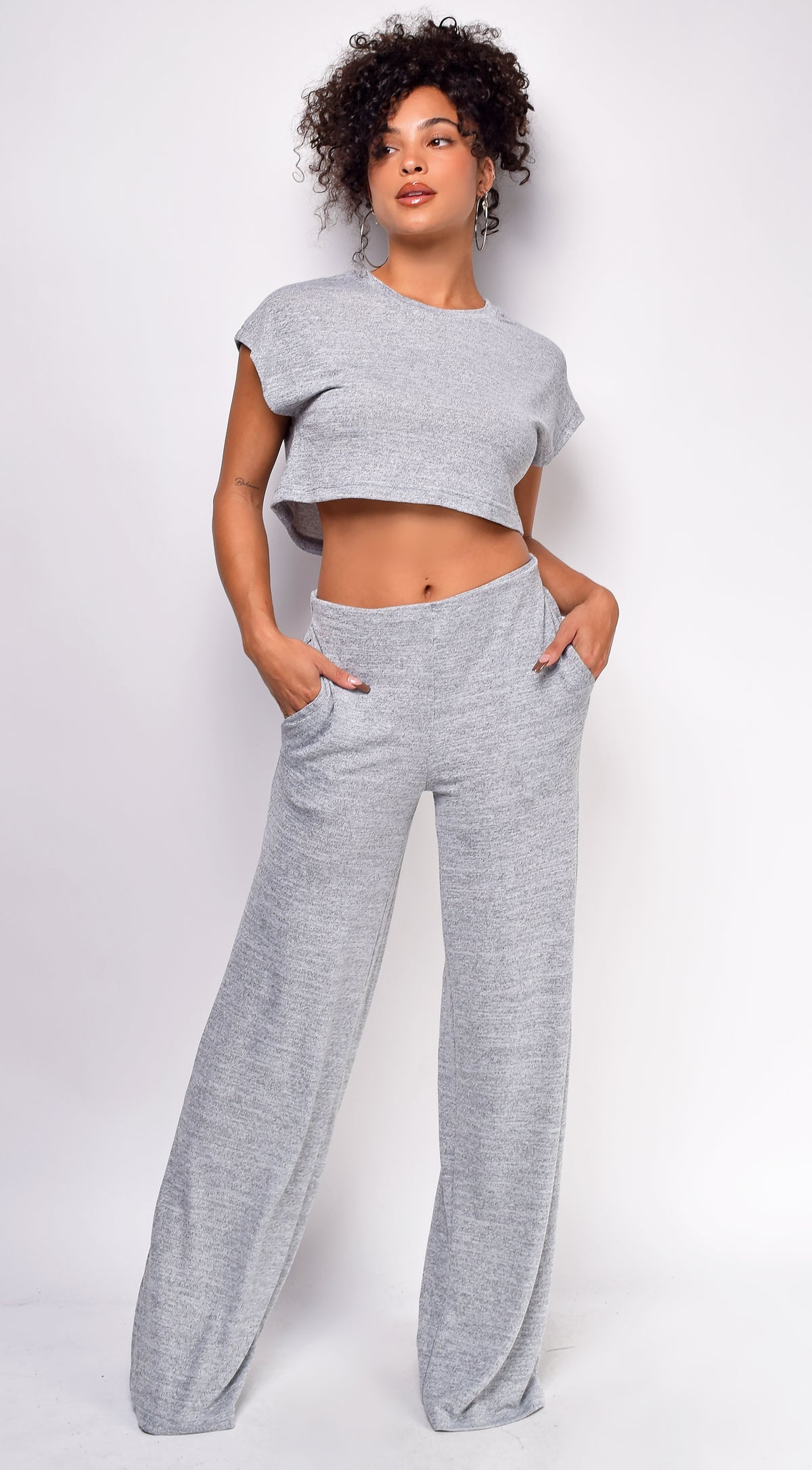 Aila Grey Lounge Set